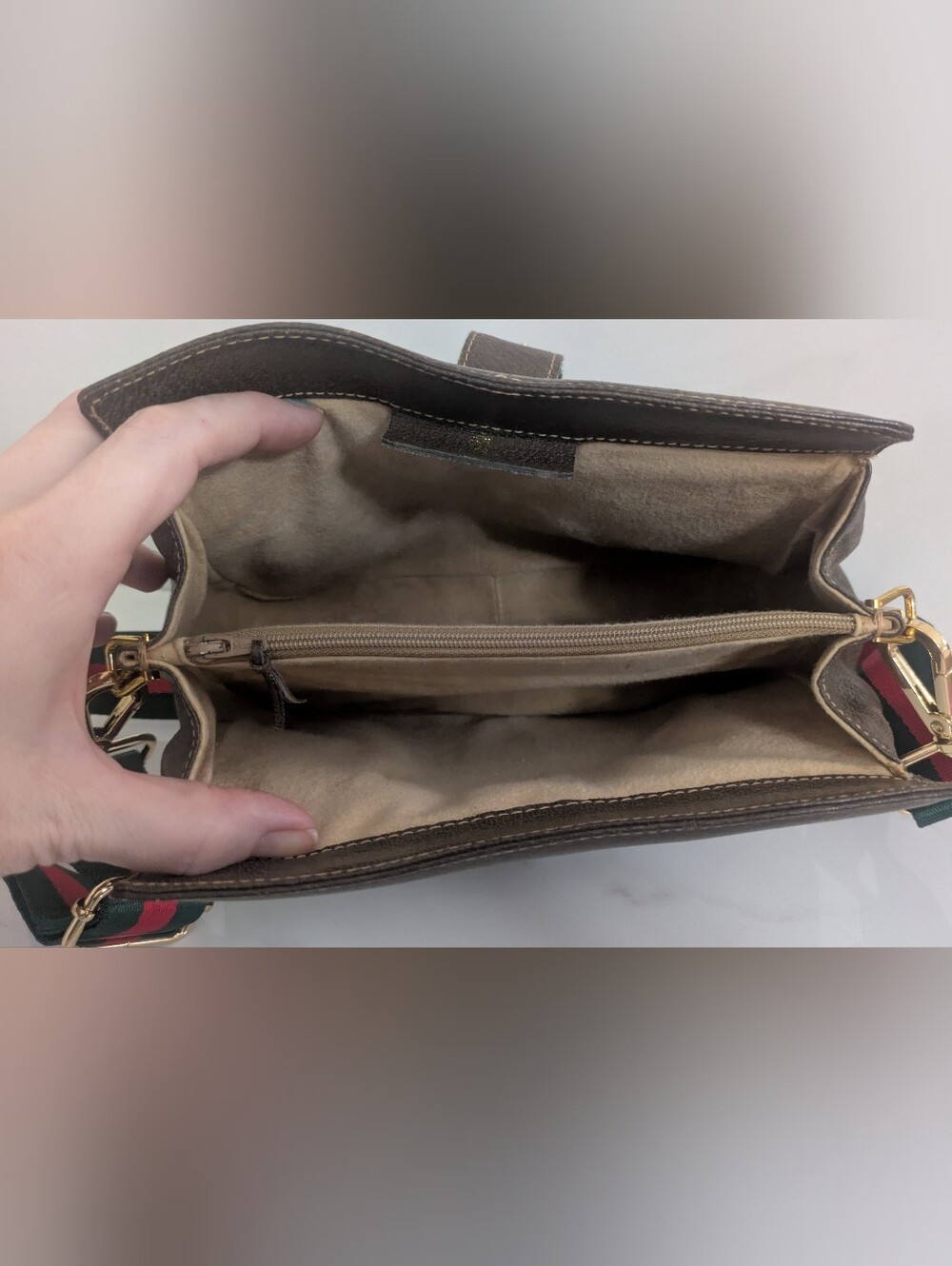 Vintage Gucci Crossbody Bag Clutch - Picture 9 of 12